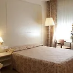 Hotel Urpi