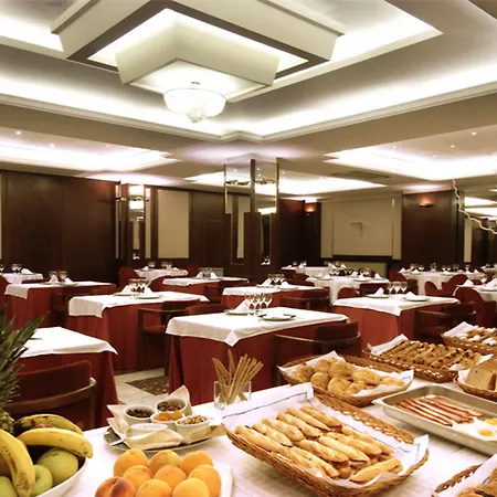 Urpi Hotel