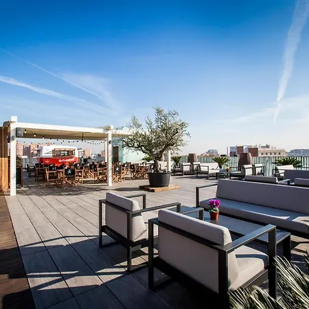 Urpi Hotel 3*