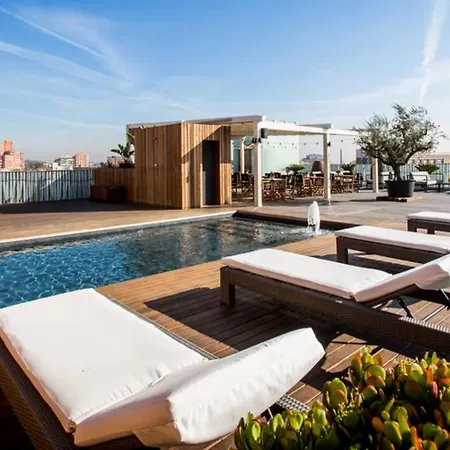 Urpi Hotel