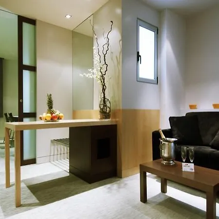 Urpi Hotel 3*