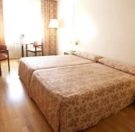 Hotel Urpi