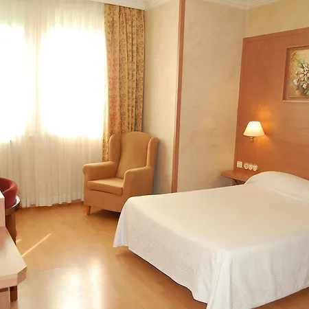 Urpi Hotel