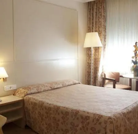 Hotel Urpi